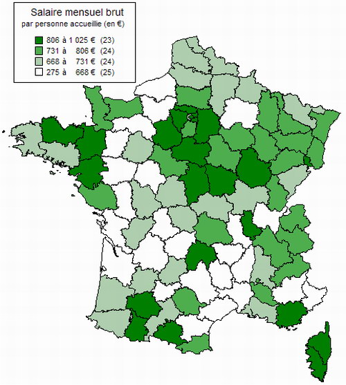 Salaire mensuel brut par personne accueillie