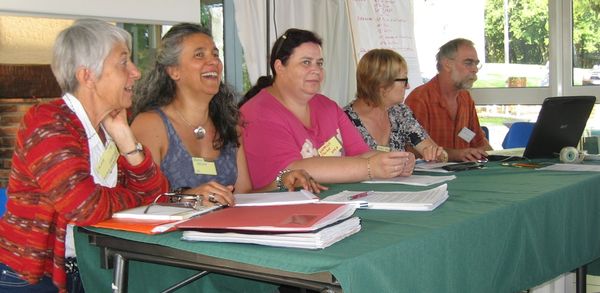 Ginette Gonzalez, Belén Alonso, Claribel Girbelle, Yveline Jarlaud, Etienne Frommelt