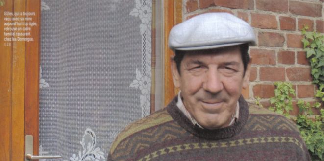 Gilles, qui a toujours vécu chez sa mère, retrouve un cadre familial rassurant chez les Domergue. Photo Zoé Busca.