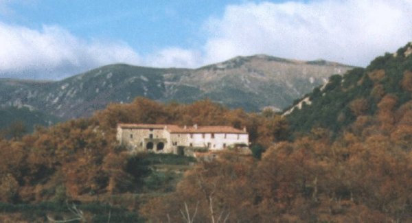 La maison vue de loin La maison vue de loin